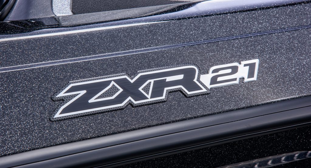 Gallery - ZXR21 - 1